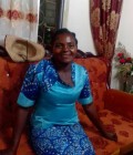 Rencontre Femme Cameroun à Yaoundé : Antoinette, 51 ans